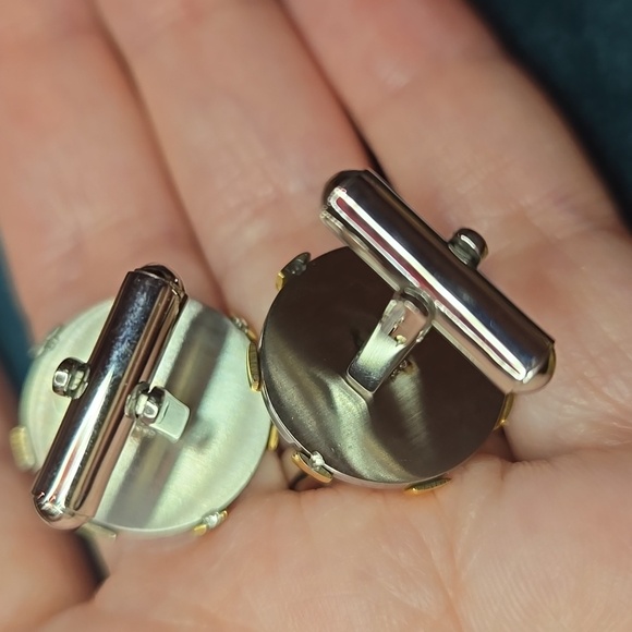 Stainless Steel Intricate Gold ToneCuff Links Brand New In Box - Picture 3 of 6